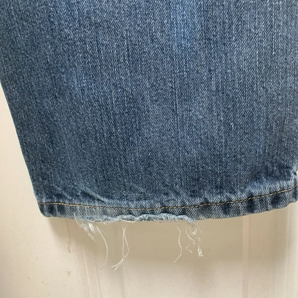 Premium Wrangler Denim Blue Jeans men's 9650wtr Size 36x32 Regular Fit